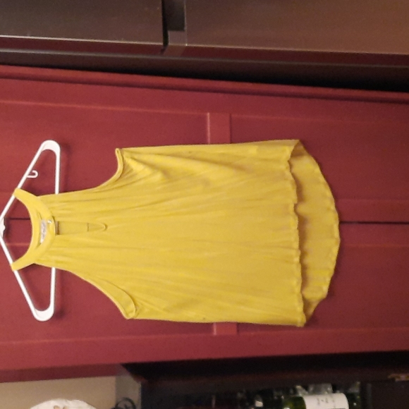 Shirt - Picture 2 of 3